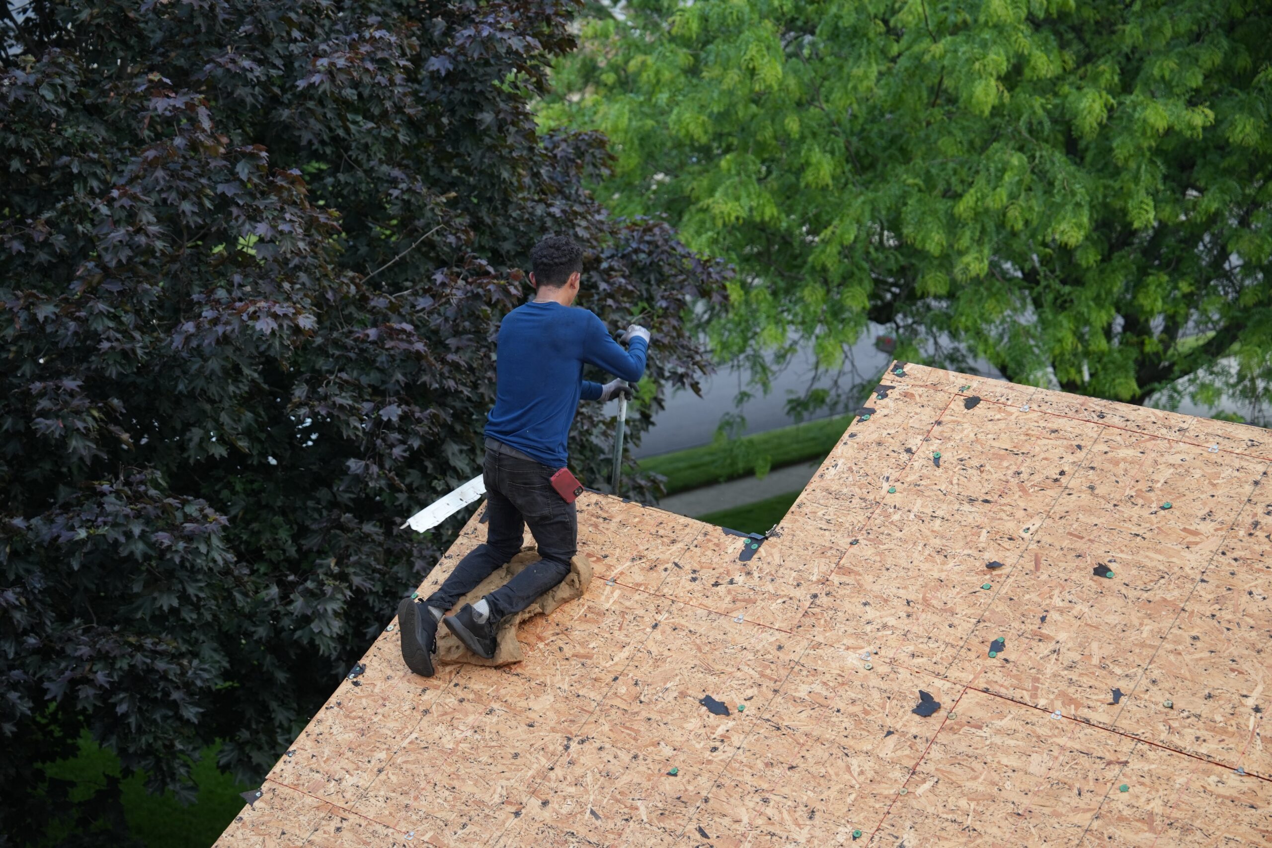 937 Precision crew performing a roof tear-off in Dayton Ohio
